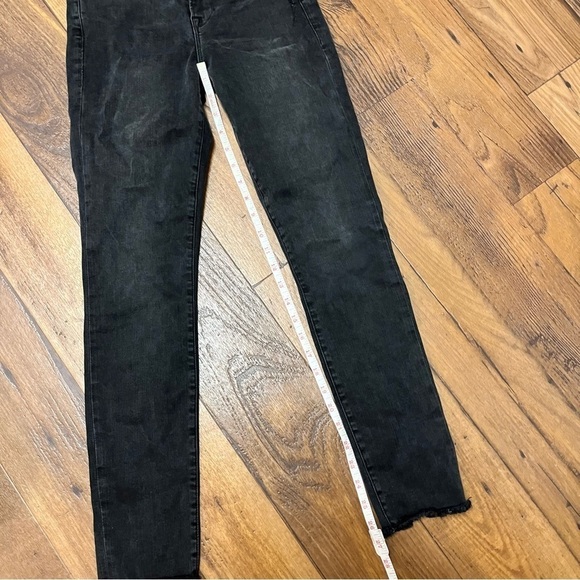 Frame Le High Raw Hem Ankle Skinny Jeans Black Wash Size 26 Q - Picture 4 of 9